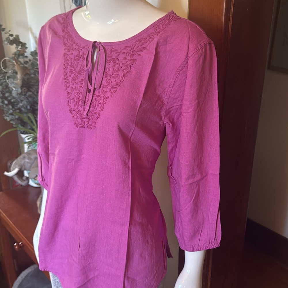 NWT Eddie Bauer size small light summery Women's Pink Top